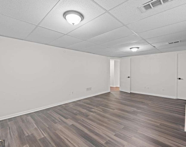 246 Barbara Lane Sw - Photo Thumbnail 31
