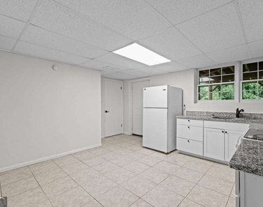 246 Barbara Lane Sw - Photo Thumbnail 32