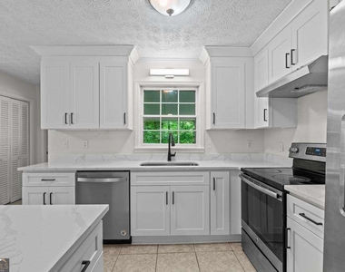 246 Barbara Lane Sw - Photo Thumbnail 13
