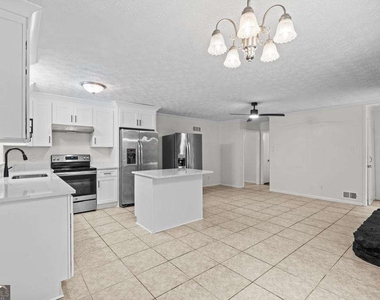 246 Barbara Lane Sw - Photo Thumbnail 10