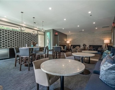 905 Juniper Street Ne - Photo Thumbnail 27