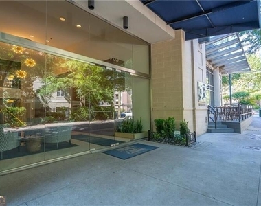 905 Juniper Street Ne - Photo Thumbnail 35