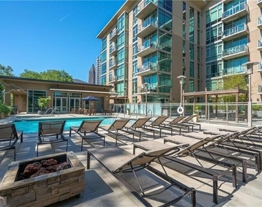 905 Juniper Street Ne - Photo Thumbnail 23