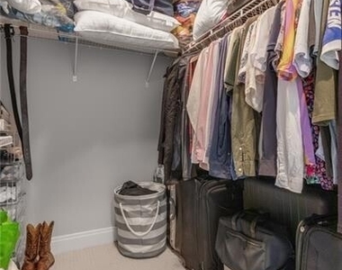 905 Juniper Street Ne - Photo Thumbnail 19