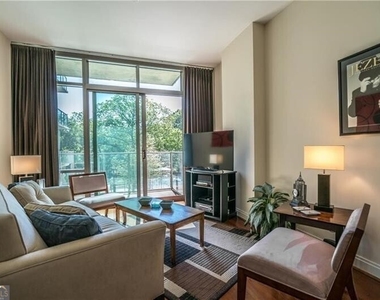 905 Juniper Street Ne - Photo Thumbnail 11