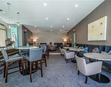 905 Juniper Street Ne - Photo Thumbnail 28