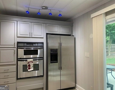1393 Scott Boulevard - Photo Thumbnail 13
