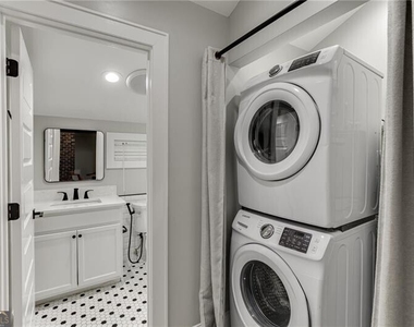 75 Cherry Street - Photo Thumbnail 46