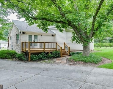 75 Cherry Street - Photo Thumbnail 32