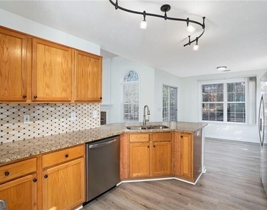 2630 Highland Pass - Photo Thumbnail 30