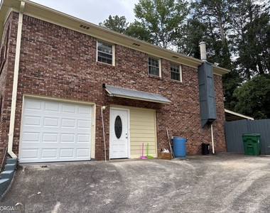 1481 Drayton Woods Drive - Photo Thumbnail 2