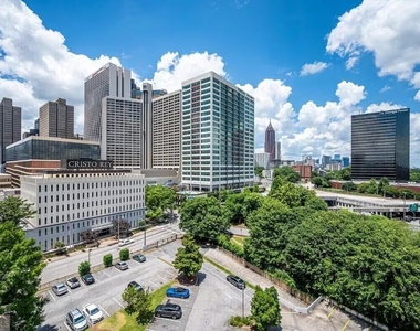 215 Piedmont Avenue Ne - Photo Thumbnail 9