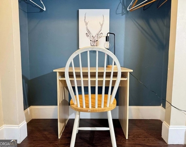 215 Piedmont Avenue Ne - Photo Thumbnail 7
