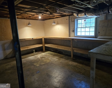 1387 Town Country Drive Se - Photo Thumbnail 16