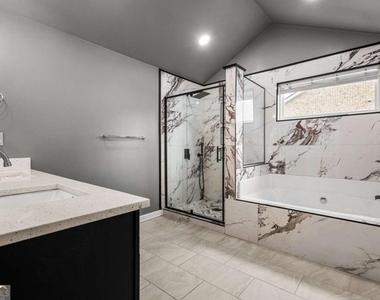 684 Armitage Way - Photo Thumbnail 21