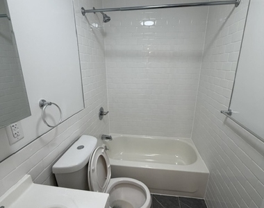 752 9th Avenue - Photo Thumbnail 8