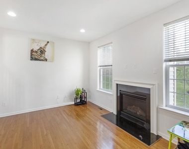 127 Sowers Dr - Photo Thumbnail 5