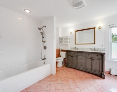 275 E Mt Pleasant Ave - Photo Thumbnail 31