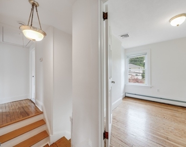 275 E Mt Pleasant Ave - Photo Thumbnail 24