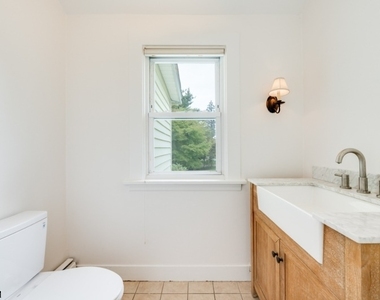 275 E Mt Pleasant Ave - Photo Thumbnail 21