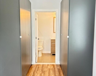 627 Bloomfield Ave - Photo Thumbnail 23