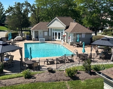 4 Harker Hill Dr - Photo Thumbnail 10