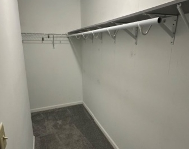 4 Harker Hill Dr - Photo Thumbnail 6