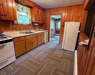 103 Edgewood Ln - Photo Thumbnail 10