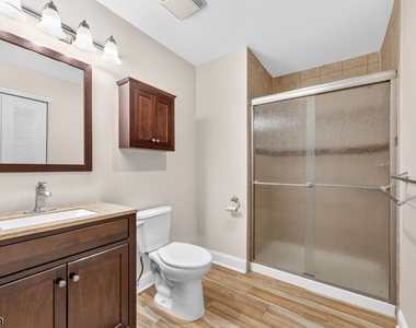 4006 Crawford Ct - Photo Thumbnail 12