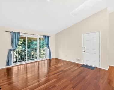 4006 Crawford Ct - Photo Thumbnail 1