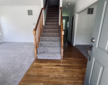 18 Dayna Court - Photo Thumbnail 2