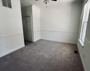 18 Dayna Court - Photo Thumbnail 4