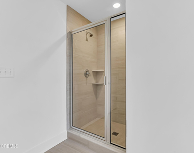 163 Woolley Court - Photo Thumbnail 12