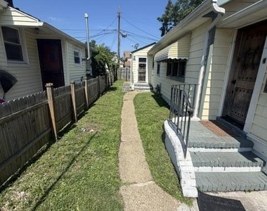 30 Seaside Place - Photo Thumbnail 3