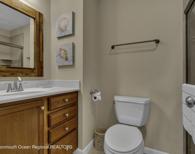 15 Linden Drive - Photo Thumbnail 24
