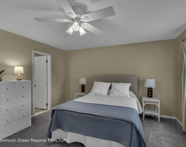 15 Linden Drive - Photo Thumbnail 22