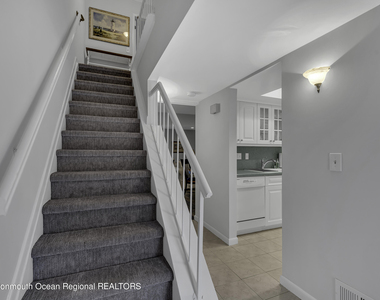 15 Linden Drive - Photo Thumbnail 4