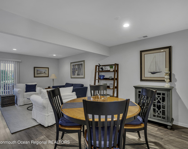 15 Linden Drive - Photo Thumbnail 9