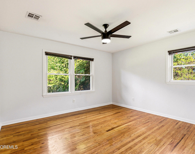 2021 Paterson Avenue - Photo Thumbnail 16