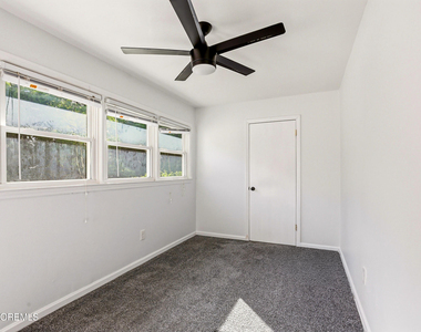 2021 Paterson Avenue - Photo Thumbnail 22