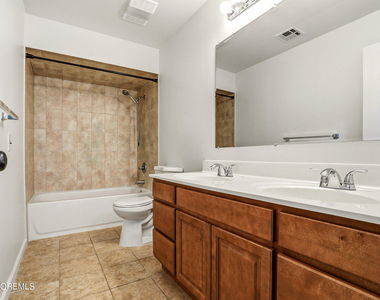 2021 Paterson Avenue - Photo Thumbnail 14