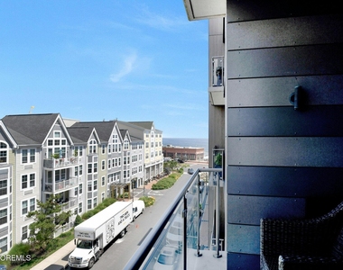 20 Melrose Terrace - Photo Thumbnail 8
