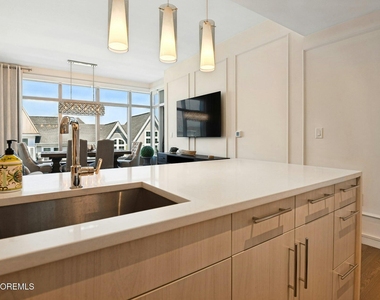 20 Melrose Terrace - Photo Thumbnail 3