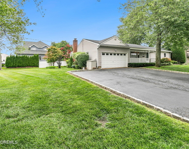 453 Milton Avenue - Photo Thumbnail 1