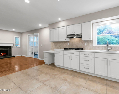 453 Milton Avenue - Photo Thumbnail 12