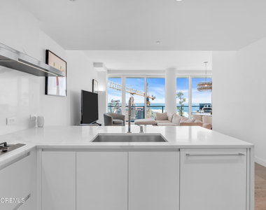 1101 Ocean Avenue N - Photo Thumbnail 14