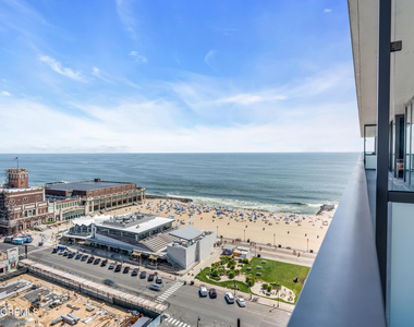1101 Ocean Avenue N - Photo Thumbnail 7