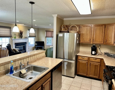21 Dogwood Drive - Photo Thumbnail 7