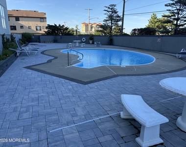 300 Ocean Avenue N - Photo Thumbnail 12