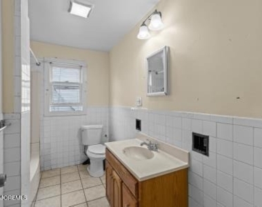 67 Sixth Avenue - Photo Thumbnail 6